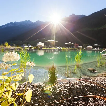 Alpeiner - Nature Tirol Szálloda