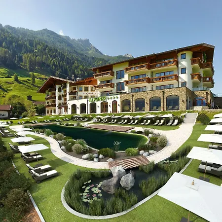 Alpeiner - Nature Tirol Готель