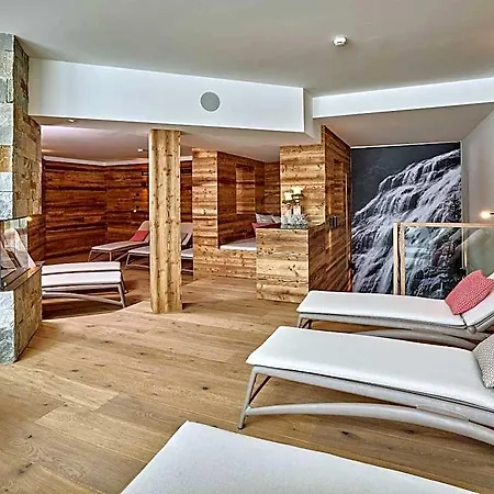Alpeiner - Nature Tirol 4* Neustift im Stubaital