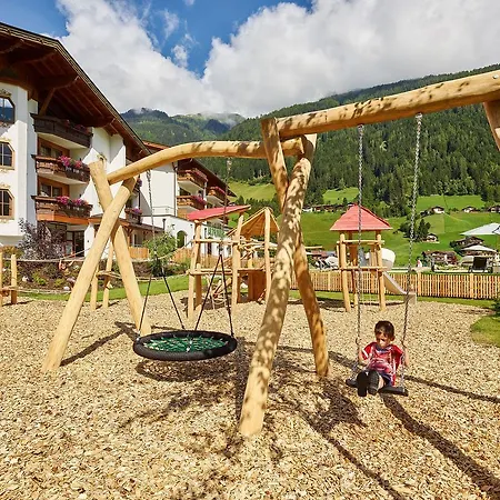 Szálloda Alpeiner - Nature Tirol Neustift im Stubaital