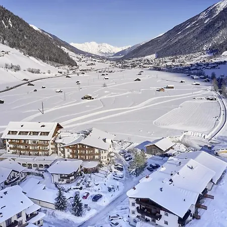 Alpeiner - Nature Tirol 4*