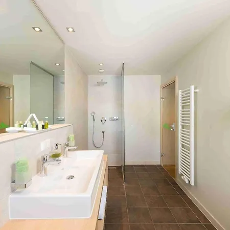 Alpeiner - Nature Tirol Готель 4*