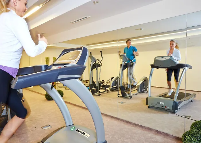 מלון Alpeiner - Nature Tirol 4*