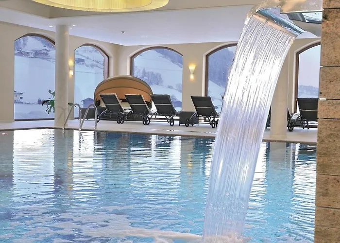 Alpeiner - Nature Tirol 4* Нойштіфт-ім-Штубайталь