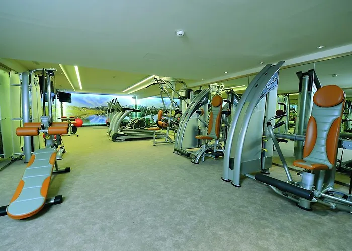 Alpeiner - Nature Tirol Нойштіфт-ім-Штубайталь