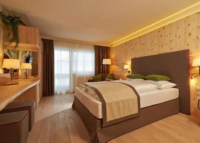 Hotel Alpeiner - Nature Tirol 4*